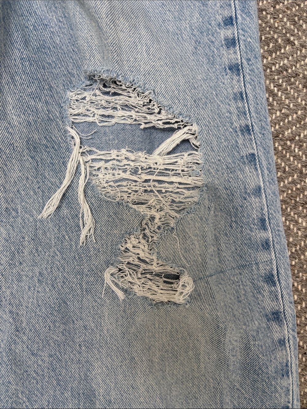 LEVI’S Ribcage Wideleg Jeans - Picture 6 of 12
